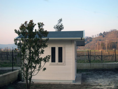 casetta in legno da giardino C231503.jpg